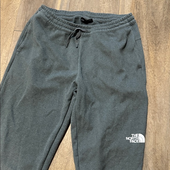 THE NORTH FACE UP 40+ MOTION JOGGER PANT Jogger - Picture 3 of 5